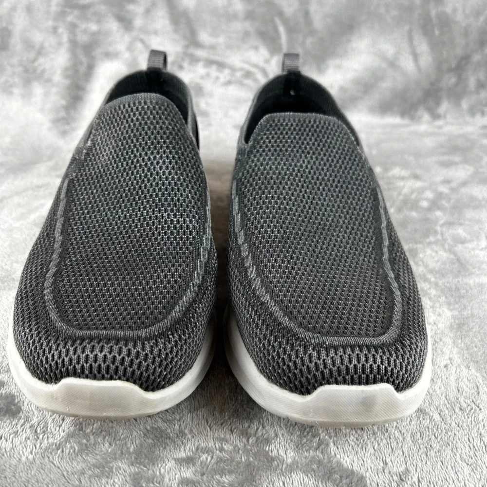 Skechers Relaxed Fit Mens 9.5 Wide Charcoal Gray Mesh Slip On Sneakers 210275W